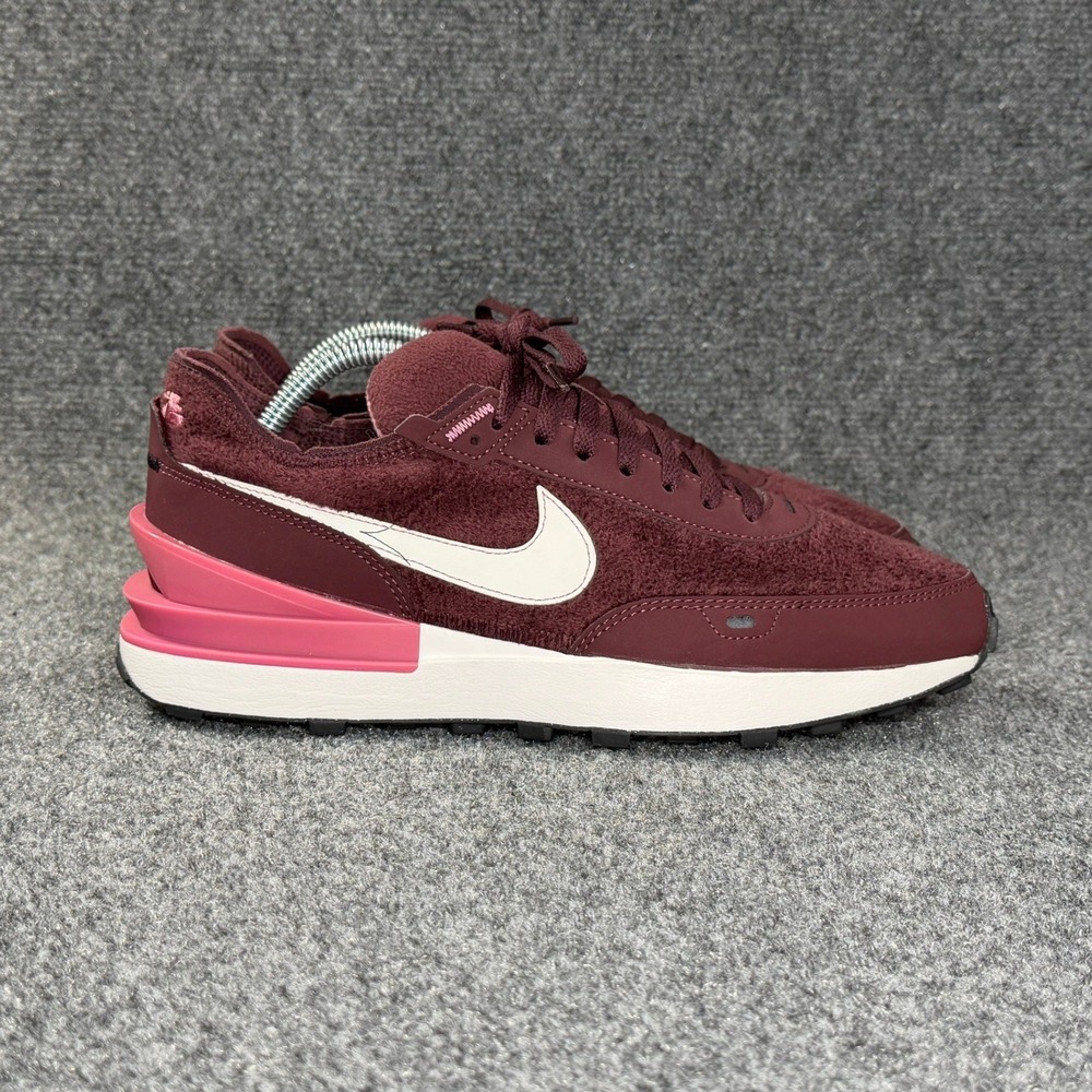 Nike Waffle One SE Athletic Shoes Women's 10.5 Burgundy Crush Retro Run Running